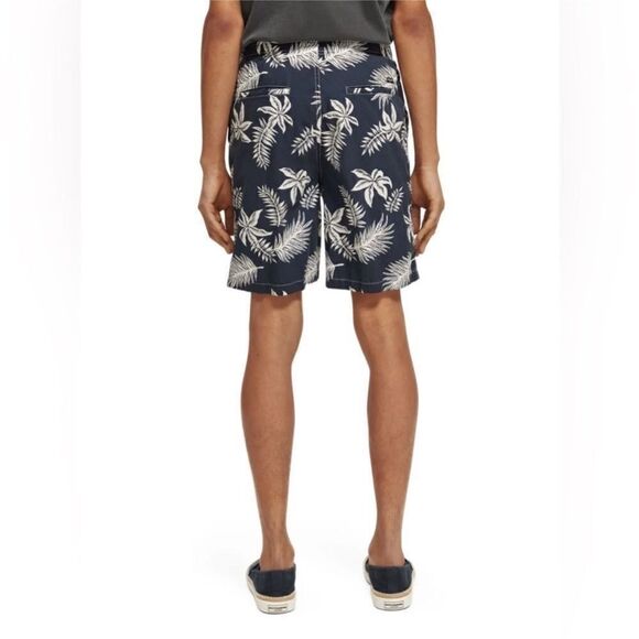 Scotch & Soda NWT Mens Relaxed Straight Print Poplin
Bermuda Shorts Navy M - Picture 4 of 8